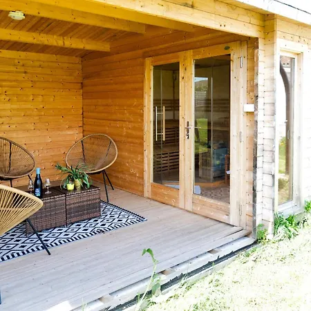 Maison Recente Proche Centre-ville, 8 Personnes