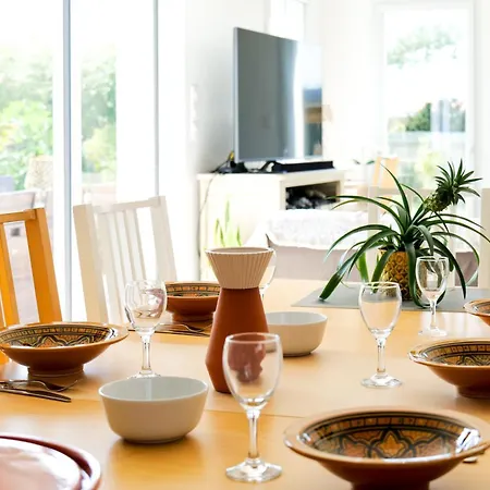 Holiday home Maison Recente Proche Centre-ville, 8 Personnes