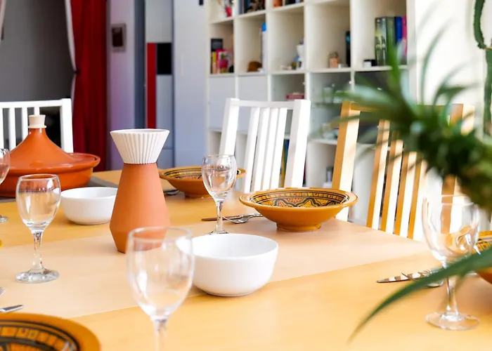 Prázdninový dům Maison Recente Proche Centre-ville, 8 Personnes *